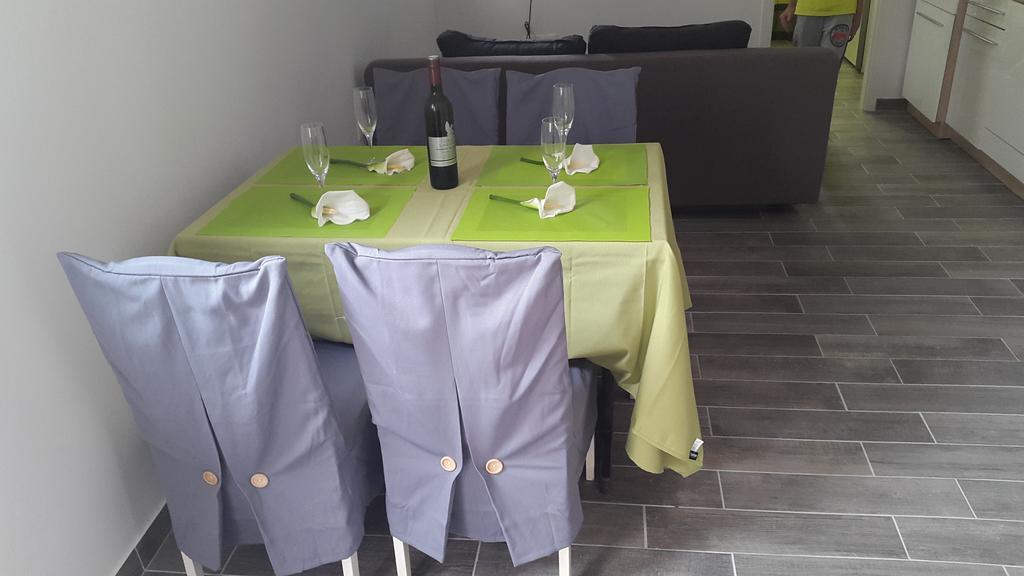 New Lux Apartman Kala Poreč Extérieur photo