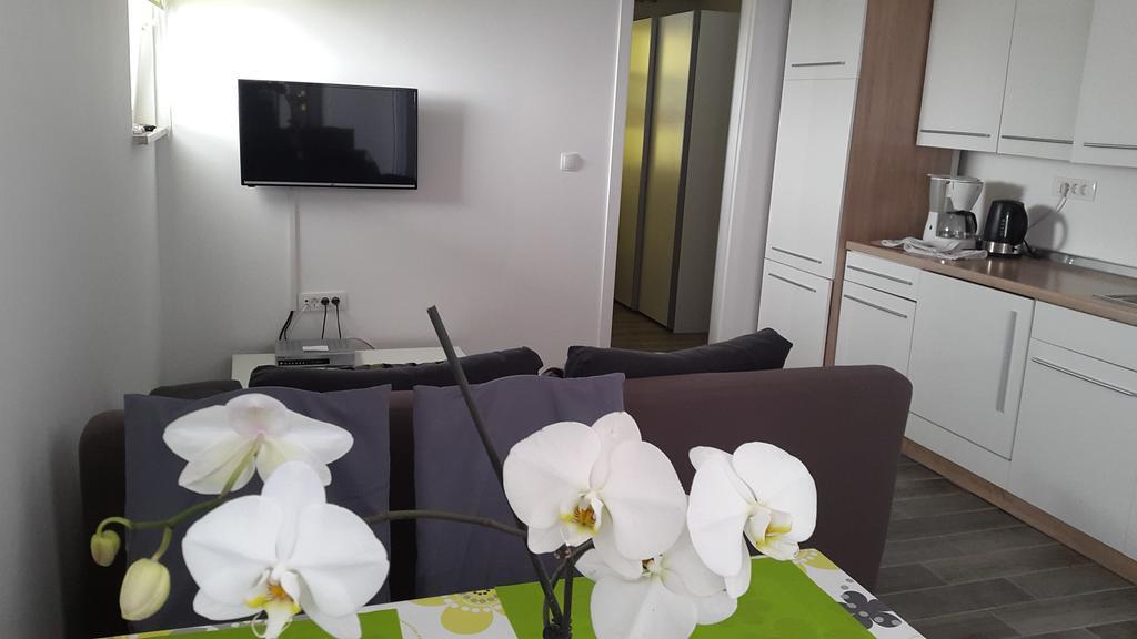 New Lux Apartman Kala Poreč Extérieur photo
