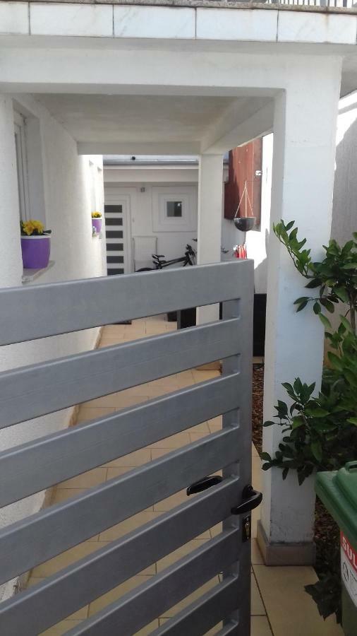 New Lux Apartman Kala Poreč Extérieur photo
